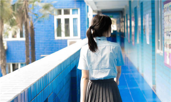 布拖如何找到一个可以帮助我生孩子的女人？
